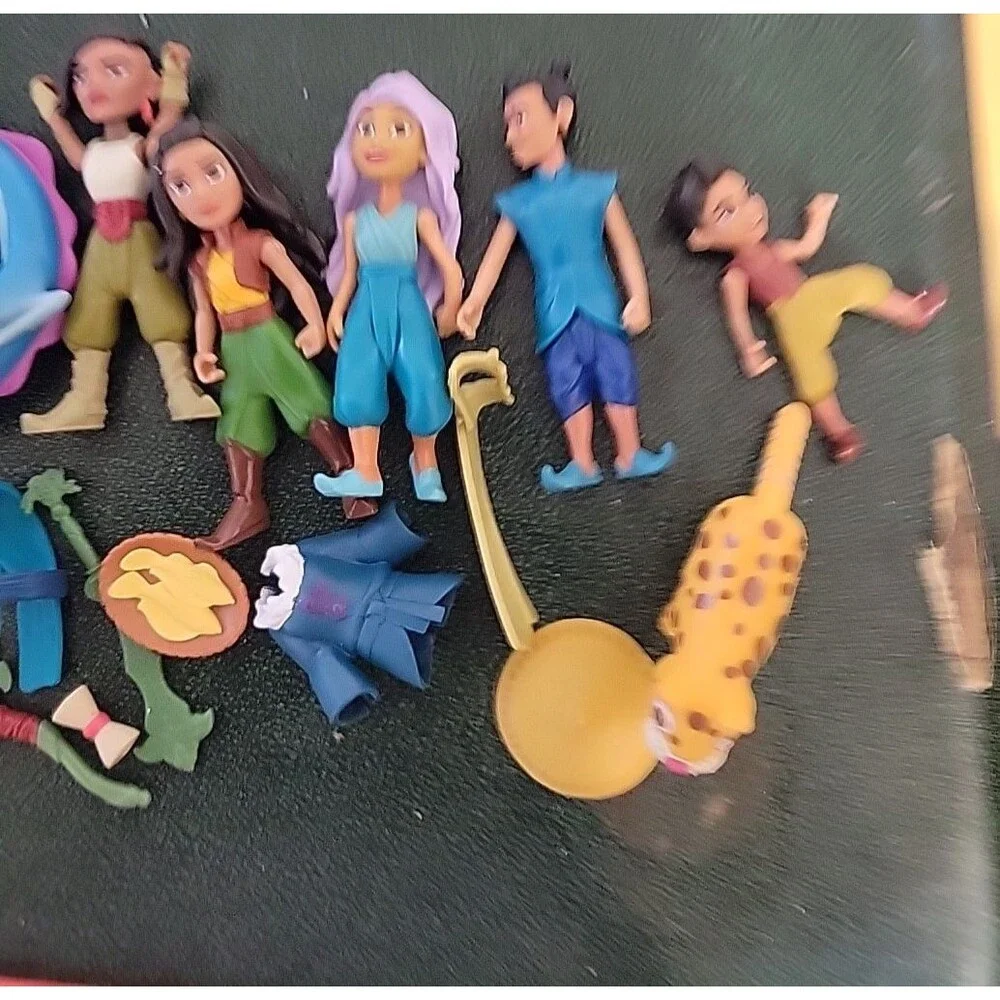 Disney Raya and the Last Dragon‎ Toy Figures Playset cake toppers